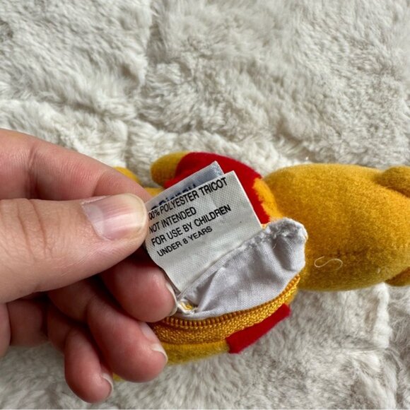 Disney | Y2K 90's Winnie The Pooh Keychain - Picture 7 of 9